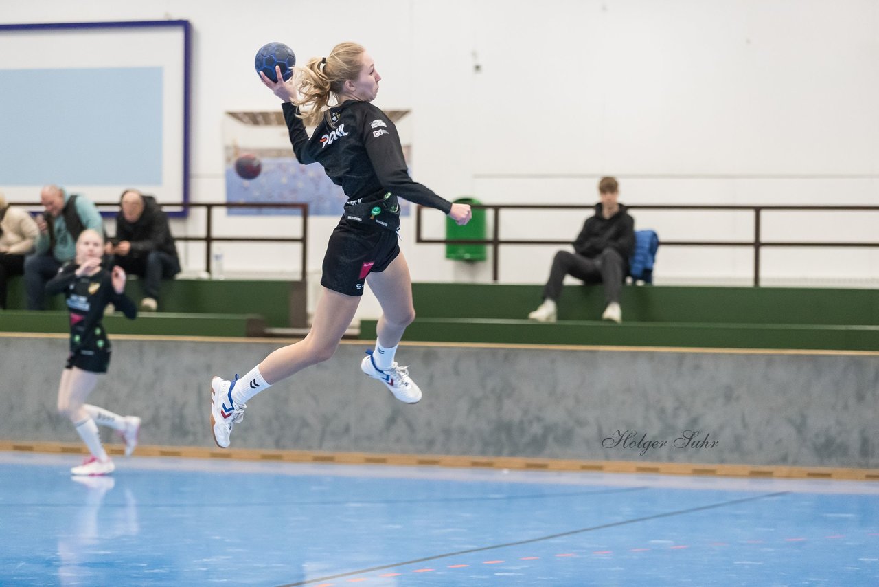 Bild 229 - wBJ TSV Ellerbek - TSV Uetersen : Ergebnis: 15:10